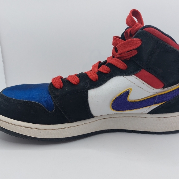 ⭐️5/$25 Air Jordan 1 Mid "Laker Top 3" sneakers Size 7Y - Picture 7 of 10